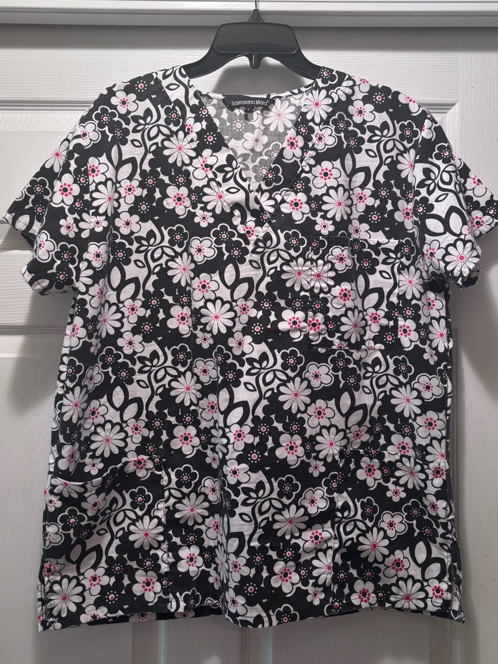 Floral V-Neck Scrub Top - Black, White & Pink